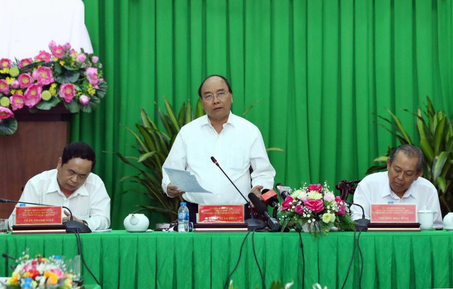 Premier vietnamita aboga por eliminar trabas para desarrollo infraestructura de transporte en Delta del Mekong ảnh 1 Premier vietnamita aboga por eliminar trabas para desarrollo infraestructura de transporte en Delta del Mekong ảnh 1