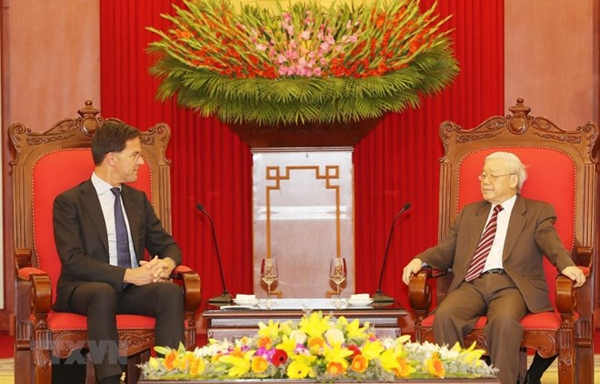 Máximo dirigente vietnamita recibe al premier neerlandés ảnh 1 Máximo dirigente vietnamita recibe al premier neerlandés ảnh 1