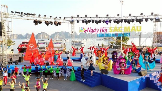 Efectúan por primera vez Carnaval de Invierno en provincia vietnamita ảnh 1 Efectúan por primera vez Carnaval de Invierno en provincia vietnamita ảnh 1