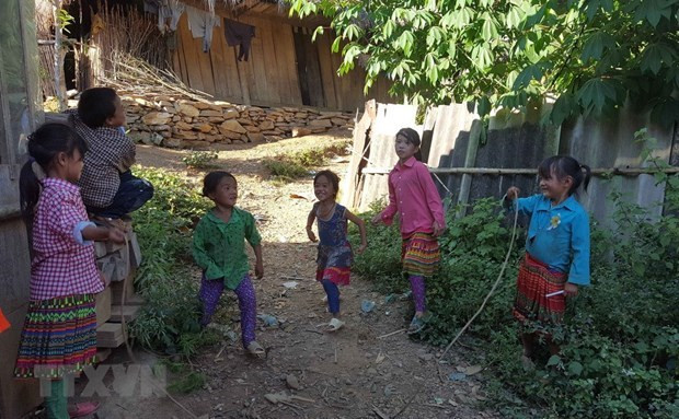 Efectúan en Vietnam programa artístico por beneficio de niños desfavorecidos ảnh 1 Efectúan en Vietnam programa artístico por beneficio de niños desfavorecidos ảnh 1