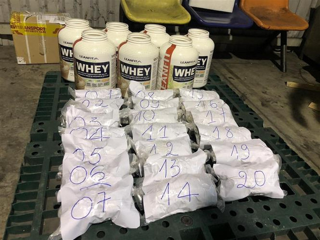 Incautan en Vietnam más de cinco kilogramos de marihuana transportado desde Canadá ảnh 1 Incautan en Vietnam más de cinco kilogramos de marihuana transportado desde Canadá ảnh 1