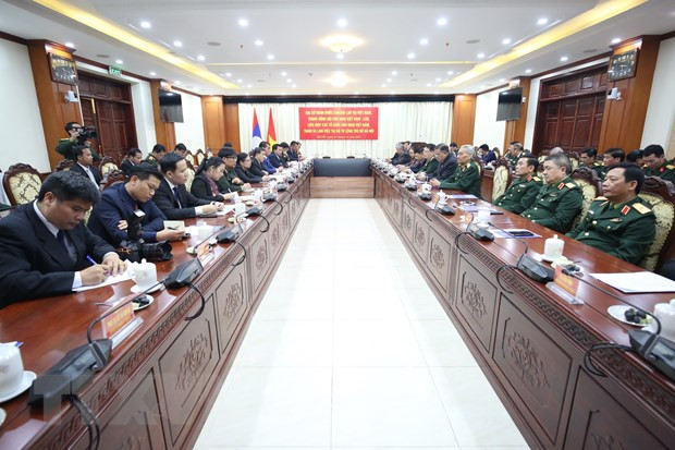 Vietnam y Laos fortalecen cooperación en defensa ảnh 1