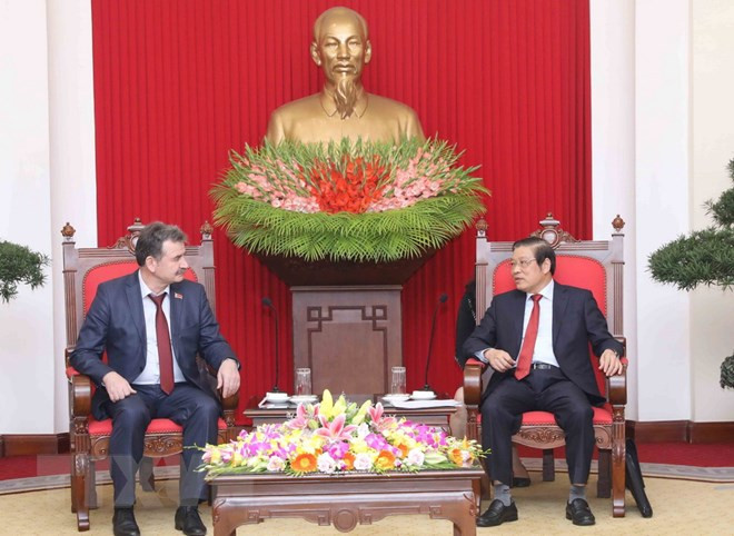 Fortalecen nexos partidistas Vietnam-Kazajstán ảnh 1 Fortalecen nexos partidistas Vietnam-Kazajstán ảnh 1
