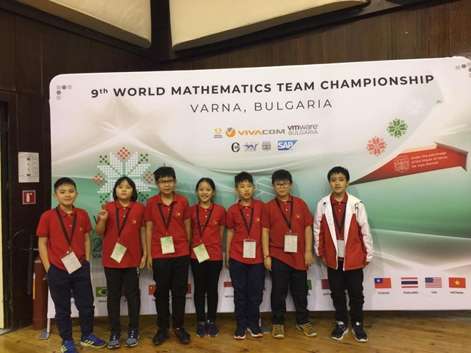 Escolares vietnamitas cosechan medallas de oro en Campeonato Internacional de Matemática ảnh 1 Escolares vietnamitas cosechan medallas de oro en Campeonato Internacional de Matemática ảnh 1