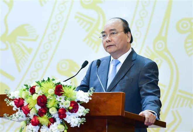 Premier de Vietnam pide aplicar sanción por ineficiencia en reestructuración de firmas estatales ảnh 1