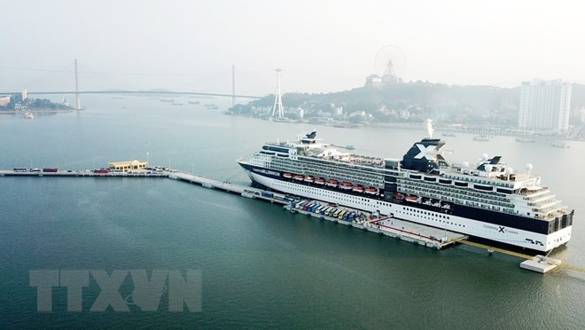 Nuevo puerto vietnamita de Hon Gai recibe primer crucero con tres mil visitantes ảnh 1 Nuevo puerto vietnamita de Hon Gai recibe primer crucero con tres mil visitantes ảnh 1