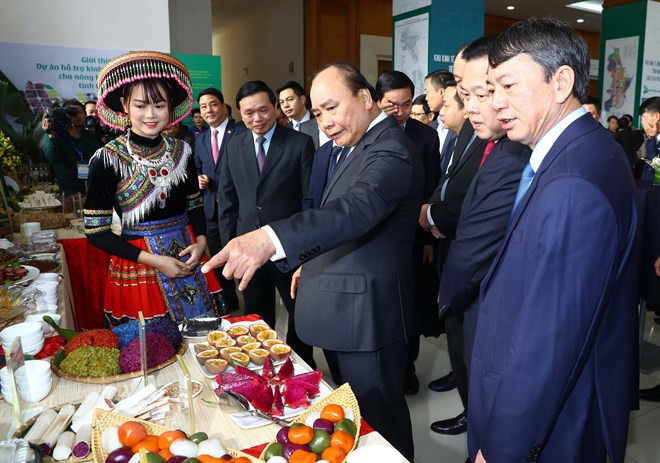 Premier pide a provincia norvietnamita de Cao Bang priorizar el desarrollo socioeconómico local ảnh 1 Premier pide a provincia norvietnamita de Cao Bang priorizar el desarrollo socioeconómico local ảnh 1