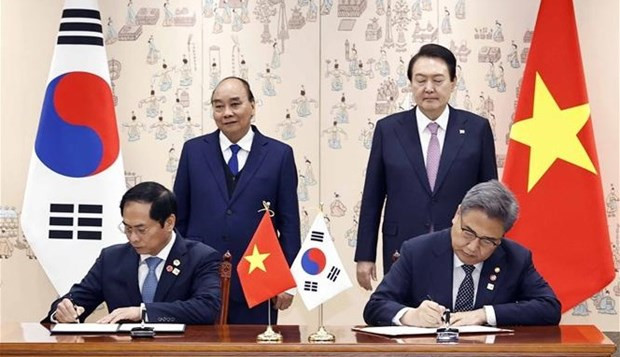 Nexos entre Vietnam y Corea del Sur florecerán en todos los campos, afirma canciller ảnh 1 Nexos entre Vietnam y Corea del Sur florecerán en todos los campos, afirma canciller ảnh 1