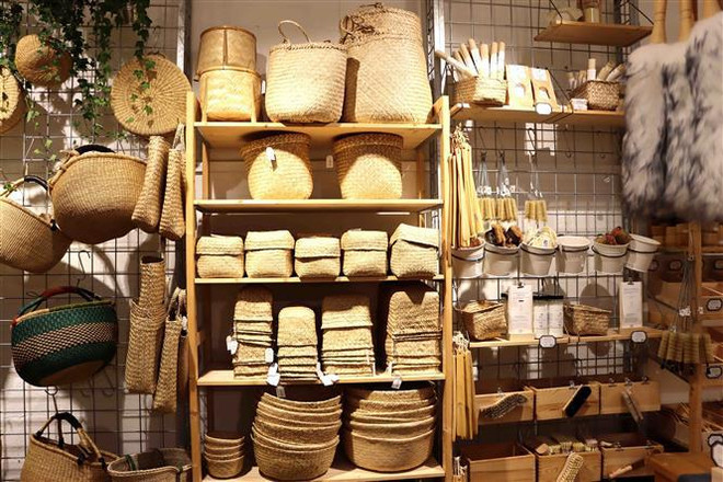 Productos artesanales vietnamitas son populares en mercado belga ảnh 1 Productos artesanales vietnamitas son populares en mercado belga ảnh 1