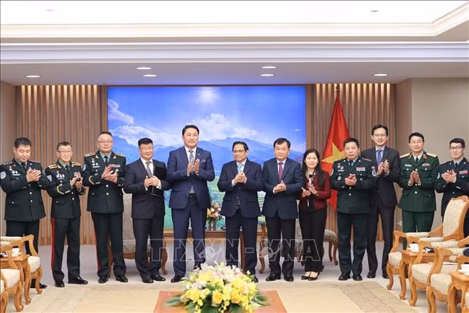 Vietnam y Mongolia robustecen cooperación en defensa ảnh 1 Vietnam y Mongolia robustecen cooperación en defensa ảnh 1