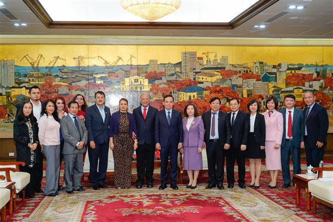 Delegación del Partido del Trabajo de México visita Hai Phong ảnh 2 Delegación del Partido del Trabajo de México visita Hai Phong ảnh 2
