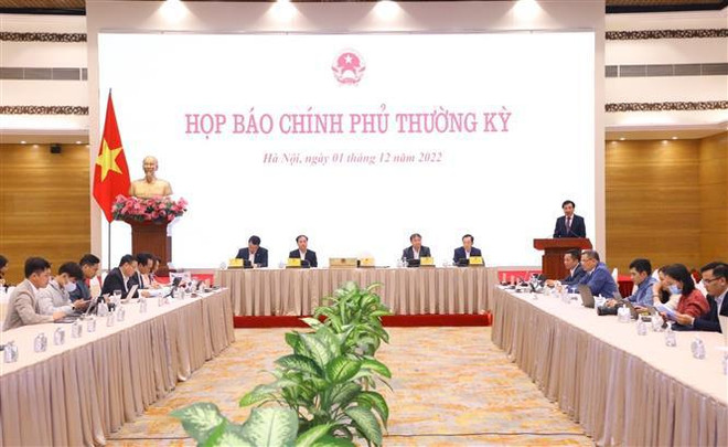 Gobierno vietnamita trabaja por estabilizar mercados inmobiliario y bursátil ảnh 1 Gobierno vietnamita trabaja por estabilizar mercados inmobiliario y bursátil ảnh 1