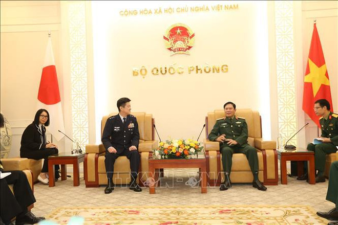 Vietnam y Japón fomentan cooperación binacional en defensa ảnh 1 Vietnam y Japón fomentan cooperación binacional en defensa ảnh 1