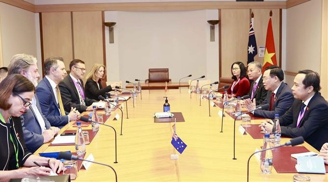 Presidente parlamentario vietnamita continúa agenda de trabajo en Australia ảnh 1 Presidente parlamentario vietnamita continúa agenda de trabajo en Australia ảnh 1