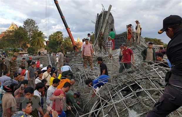 Al menos cuatro muertos tras colapso de edificio en provincia camboyana ảnh 1 Al menos cuatro muertos tras colapso de edificio en provincia camboyana ảnh 1