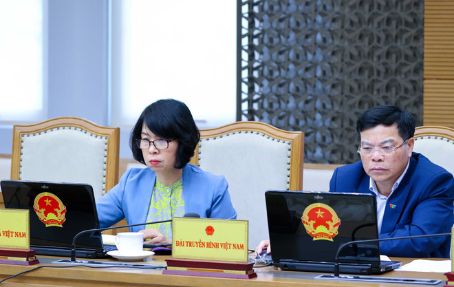 Gobierno de Vietnam celebra reunión ordinaria centrada en diseño de políticas y leyes ảnh 3 Gobierno de Vietnam celebra reunión ordinaria centrada en diseño de políticas y leyes ảnh 3