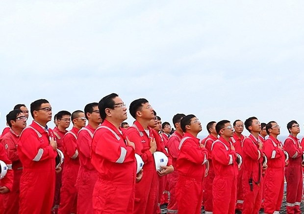 Ceremonia de izamiento de bandera de empresa vietnamita establece récord ảnh 2 Ceremonia de izamiento de bandera de empresa vietnamita establece récord ảnh 2