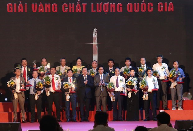 Entregan Premio Nacional de Calidad a 61 empresas en Vietnam ảnh 1 Entregan Premio Nacional de Calidad a 61 empresas en Vietnam ảnh 1