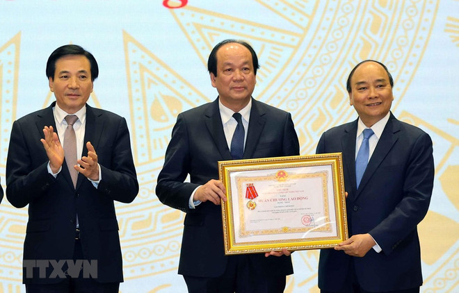 Insta premier de Vietnam a Oficina del Gobierno a mejorar función consultiva ảnh 1 Insta premier de Vietnam a Oficina del Gobierno a mejorar función consultiva ảnh 1