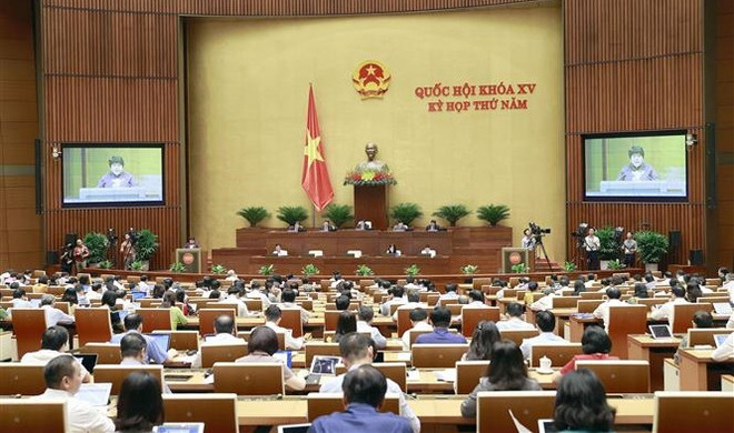 Legisladores vietnamitas abordan tema de gestión y uso de recursos antiCOVID-19 ảnh 1 Legisladores vietnamitas abordan tema de gestión y uso de recursos antiCOVID-19 ảnh 1