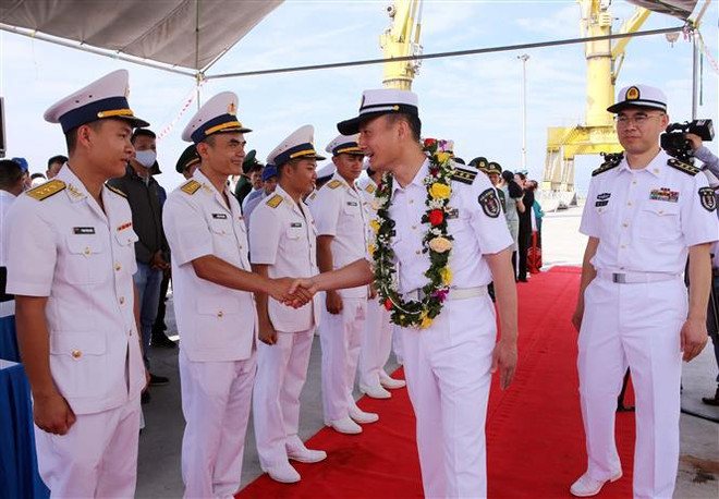 Barco de China visita ciudad costera vietnamita de Da Nang ảnh 2 Barco de China visita ciudad costera vietnamita de Da Nang ảnh 2
