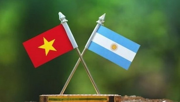 Vietnam felicita a Argentina por el Día de la Revolución de Mayo ảnh 1