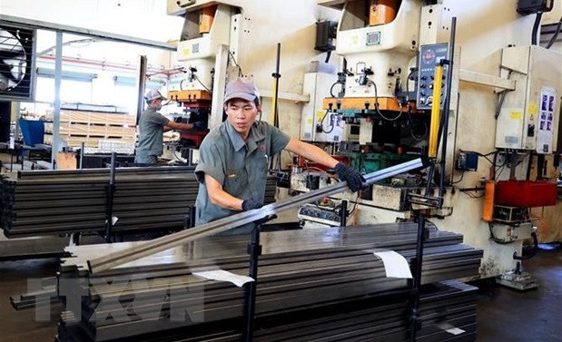 Premier vietnamita insta a mejorar eficiencia de inversiones foráneas ảnh 2 Premier vietnamita insta a mejorar eficiencia de inversiones foráneas ảnh 2