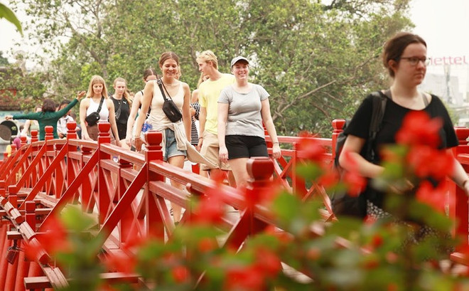 Vietnam espera atraer a turistas extranjeros con nueva política de visa ảnh 1 Vietnam espera atraer a turistas extranjeros con nueva política de visa ảnh 1