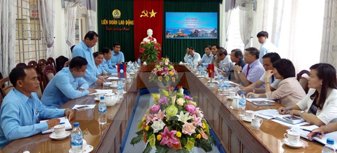 Provincias de Vietnam y Laos incrementan cooperación sindical ảnh 1 Provincias de Vietnam y Laos incrementan cooperación sindical ảnh 1