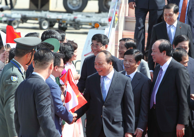 Primer ministro de Vietnam llega a Japón ảnh 1 Primer ministro de Vietnam llega a Japón ảnh 1