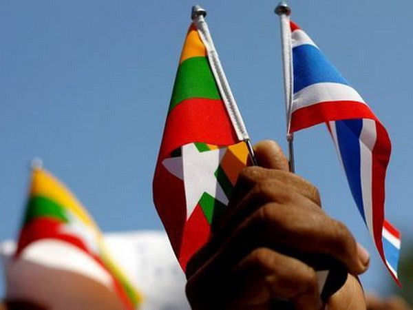 Tailandia y Myanmar fomentan lazos militares ảnh 1 Tailandia y Myanmar fomentan lazos militares ảnh 1