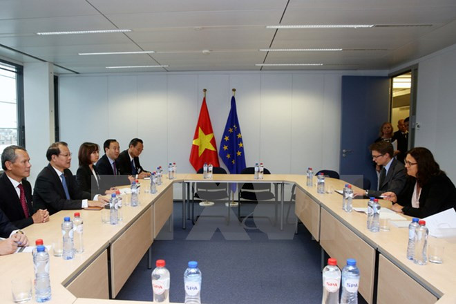 UE ratifica respaldo a diálogo para asuntos del Mar Oriental ảnh 1 UE ratifica respaldo a diálogo para asuntos del Mar Oriental ảnh 1