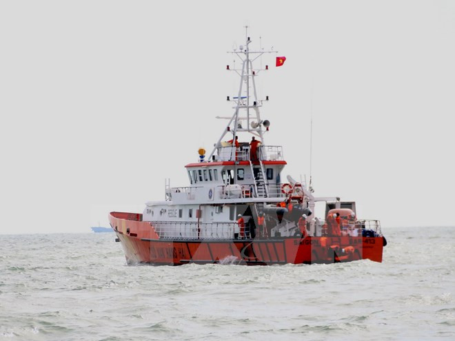  Trasladan a tierra firme dos restos de víctimas de barco accidentado ảnh 1