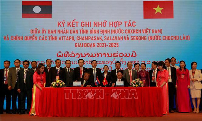 Provincia vietnamita firma acuerdo de cooperación con localidades laosianas ảnh 1 Provincia vietnamita firma acuerdo de cooperación con localidades laosianas ảnh 1