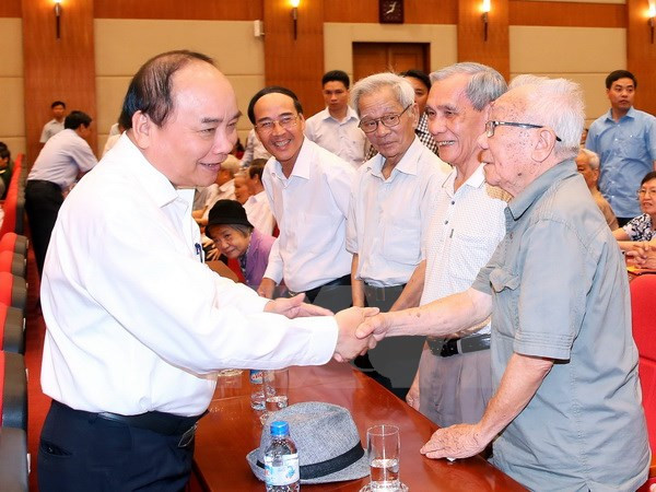 Primer ministro sostiene contacto con electores de Hai Phong ảnh 1 Primer ministro sostiene contacto con electores de Hai Phong ảnh 1