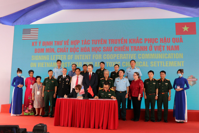 Avanza proyecto de neutralización de dioxina en aeropuerto vietnamita ảnh 3 Avanza proyecto de neutralización de dioxina en aeropuerto vietnamita ảnh 3