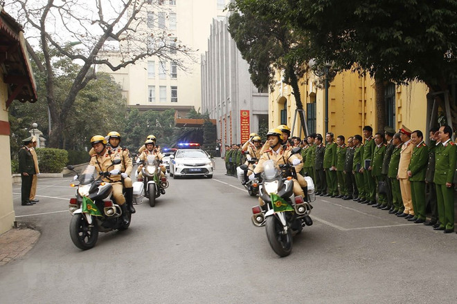 Policía de Hanoi despliega medidas para garantizar seguridad del XIII Congreso Nacional del Partido ảnh 1 Policía de Hanoi despliega medidas para garantizar seguridad del XIII Congreso Nacional del Partido ảnh 1