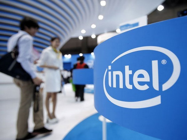 Intel inyecta 475 millones de dólares de inversiones adicionales en Vietnam ảnh 1