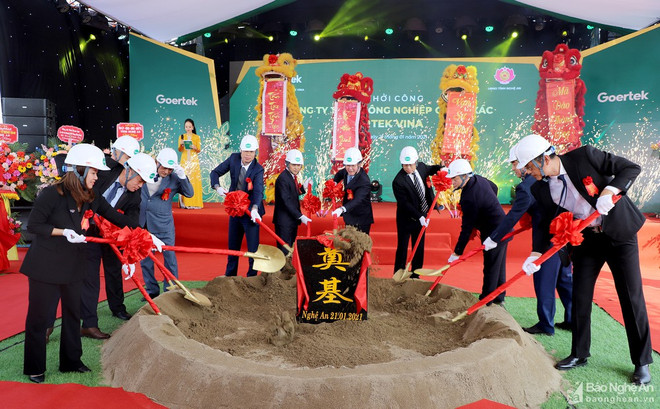 Empresa de Hong Kong construye fábrica de dispositivos inteligentes en Vietnam ảnh 1 Empresa de Hong Kong construye fábrica de dispositivos inteligentes en Vietnam ảnh 1