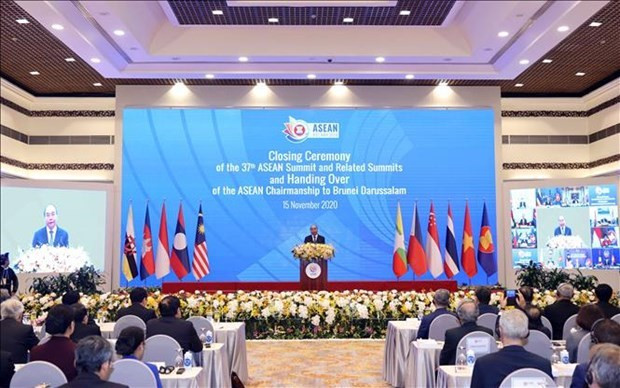 Académico indonesio aprecia grandes logros de Vietnam ảnh 1 Académico indonesio aprecia grandes logros de Vietnam ảnh 1