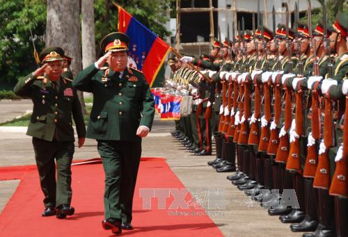 Vietnam y Laos acuerdan impulsar cooperación en defensa ảnh 1 Vietnam y Laos acuerdan impulsar cooperación en defensa ảnh 1