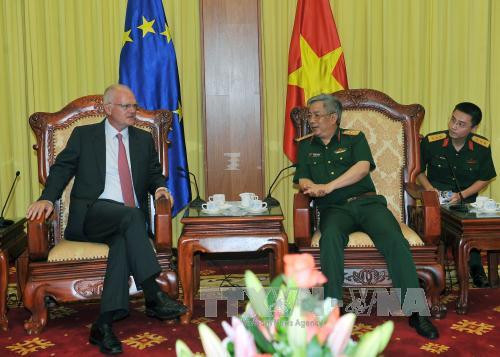 Vietnam y Unión Europea impulsan cooperación en defensa ảnh 1 Vietnam y Unión Europea impulsan cooperación en defensa ảnh 1
