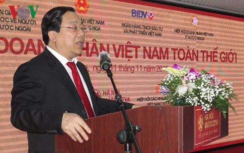 Celebran en Rusia conferencia de empresarios vietnamitas en el mundo ảnh 1 Celebran en Rusia conferencia de empresarios vietnamitas en el mundo ảnh 1
