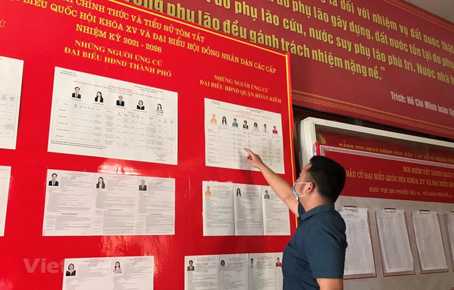 Elecciones parlamentarias 2021: Votantes vietnamitas eligen a personas talentosas para el país ảnh 1 Elecciones parlamentarias 2021: Votantes vietnamitas eligen a personas talentosas para el país ảnh 1