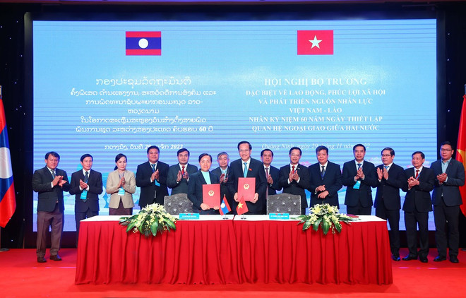 Acuerdo de cooperación entre Vietnam y Laos promueve desarrollo de recursos humanos ảnh 1 Acuerdo de cooperación entre Vietnam y Laos promueve desarrollo de recursos humanos ảnh 1
