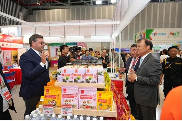 Exponen índice de TLC en Vietnam para facilitar sus aplicaciones ảnh 3 Exponen índice de TLC en Vietnam para facilitar sus aplicaciones ảnh 3