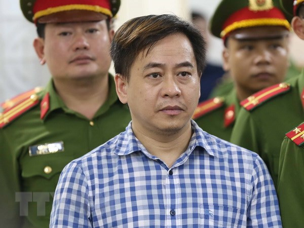 Condenados a prisón tres individuos por revelar secretos de Estado de Vietnam ảnh 1