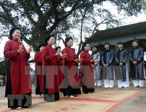 El canto Xoan en la casa comunal de Hung Lo ảnh 1