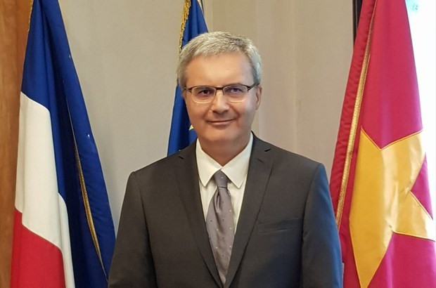 Embajador francés desea experimentar un Tet de Hanoi ảnh 1 Embajador francés desea experimentar un Tet de Hanoi ảnh 1