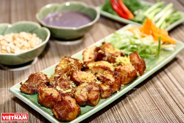 Cha Ca, típico plato de pescado en Hanoi ảnh 1 Cha Ca, típico plato de pescado en Hanoi ảnh 1